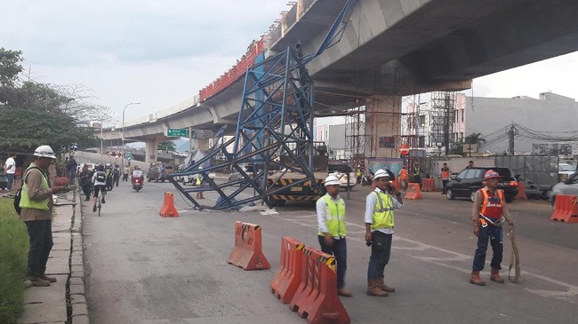 Deretan Infrastruktur Ambruk di 4 Tahun Jokowi-JK
