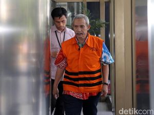 Diperiksa KPK, OK Arya Zulkarnain Santai