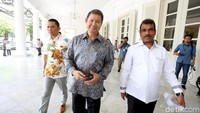 Hashim mendatangi Balai Kota DKI Jakarta, Kamis (26/10/2017).