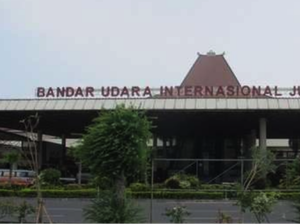 Malaysia Airlines Resmi Terbang di Langit Surabaya