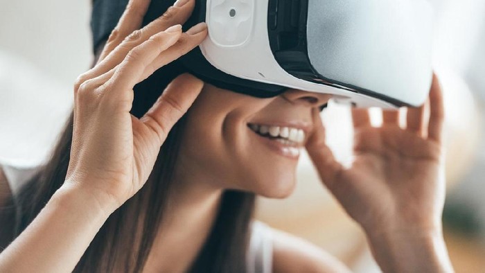 Headset Virtual Reality (VR). Foto: (Dok. Thinstock) Headset Virtual Reality (VR). Foto: (Dok. Thinstock)