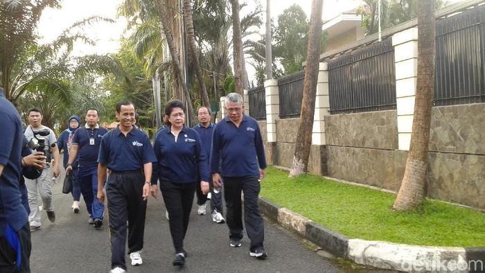 Kurangi Polusi, Menkes Usulkan Pasang Pengisap Debu di Pinggir Jalan