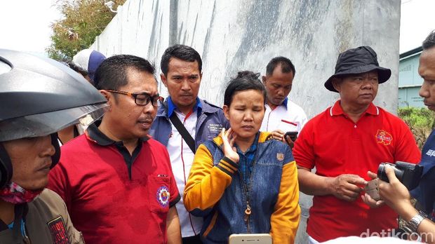  Keluarga pekerja pabrik kembang api di Kosambi