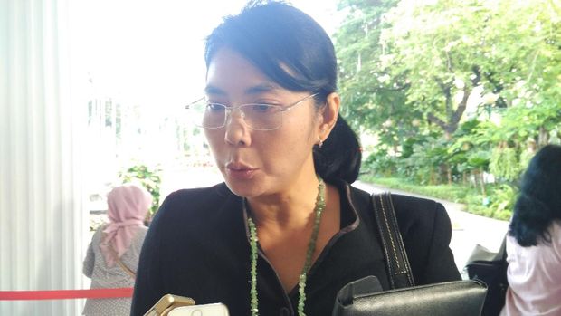 Kuasa Hukum warga, Vera Soemarni, mengatakan ingin bertemu Anies untuk bermusyawarah.