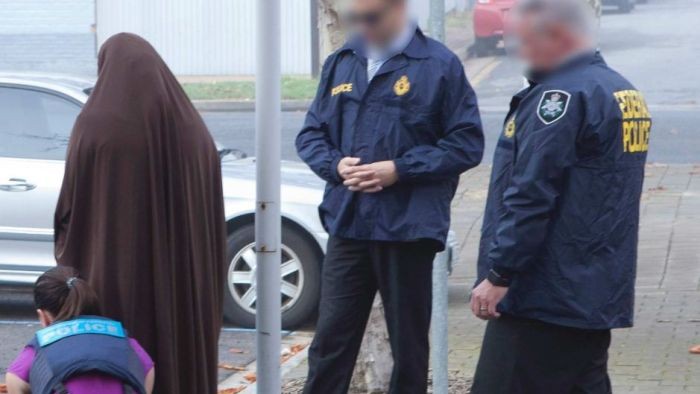 Diduga Berhubungan dengan ISIS, Perempuan Adelaide Ditahan 6 Bulan