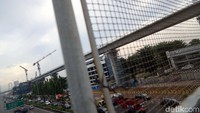 Setelah pembangunan fisik fase 1 yang melintasi 13 stasiun dan sepanjang 16 kilometer ini selesai Desember 2018, MRT Jakarta dapat disimulasikan untuk publik.