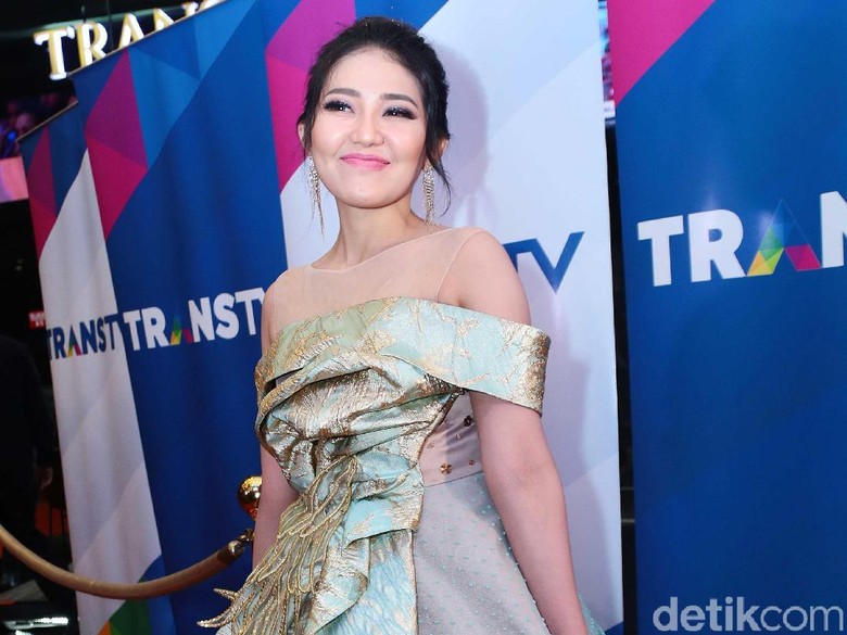 Kasus Via Vallen dan Gunung Es Pelecehan Seksual di Indonesia Kasus Via Vallen dan Gunung Es Pelecehan Seksual di Indonesia