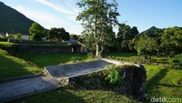 Benteng ini awalnya dibangun oleh Portugis pada pada tahun 1529 di pesisir pantai Pulau Neira. Pembangunan benteng dihentikan karena posisi benteng yang berada di daerah terbuka dan sangat mudah diintai oleh penduduk. (Syanti/detikTravel)