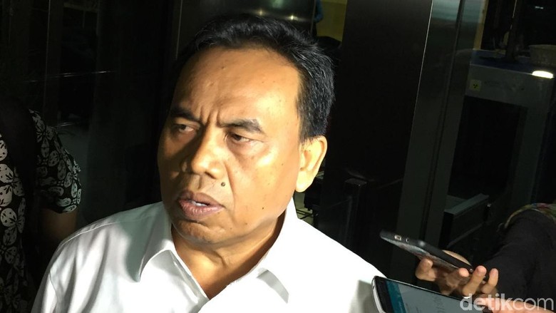 Pemprov DKI Pertimbangkan Kembalikan Posisi 4 Pejabat Pemprov DKI Pertimbangkan Kembalikan Posisi 4 Pejabat