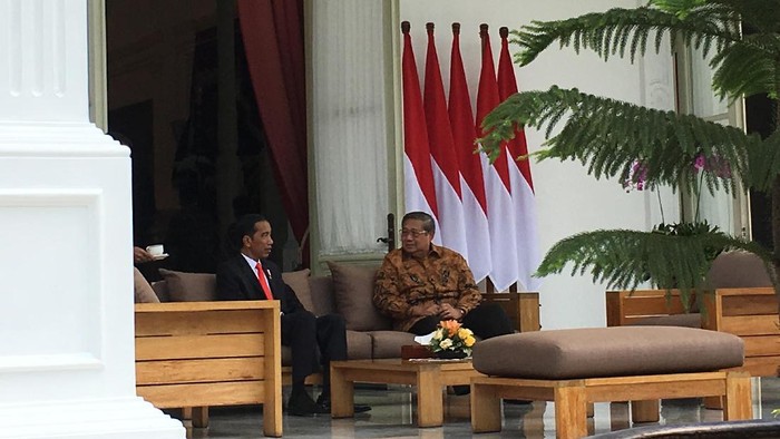 Usai Bertemu Jokowi 1 Jam, SBY Tinggalkan Istana