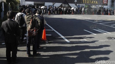 Melihat Budaya Antre Orang Jepang, Indonesia Bisa Nggak?