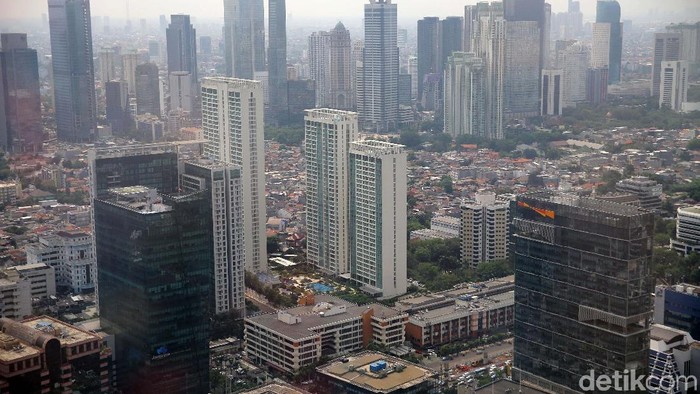 Pemerintah menargetkan pertumbuhan ekonomi Indonesia tahun 2018 sebesar 5,4 persen. Angka itu oleh Menteri Keuangan Sri Mulyani dinilai tetap realistis.