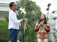 Jokowi senang ketika ada pemudi yang tertarik ingin bertani.