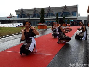 Ada Bandara Silangit, 1 Juta Turis Asing Bakal ke Danau Toba