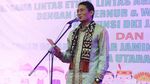 Sandiaga Serahkan Santunan BPJS Ketenagakerjaan