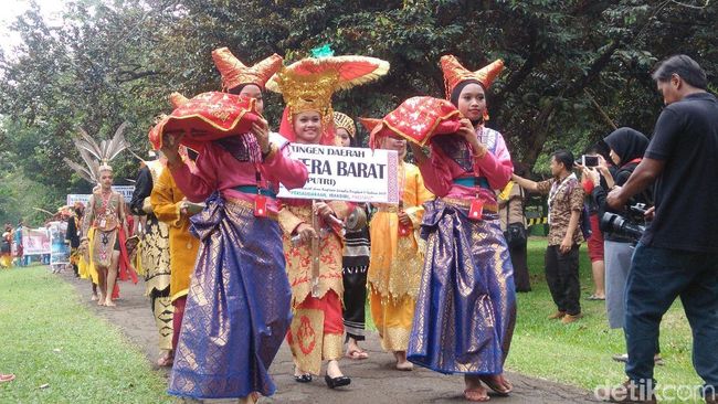 Semarak Karnaval Budaya Pramuka saat Peringati Sumpah Pemuda