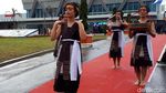 Meriahnya Tari Tortor Sambut Penumpang Rute Singapura-Silangit