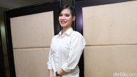 Pertama isu ini muncul lantaran Sunan Kalijaga memposting foto dengan keterangan yang merujuk bahwa Shyalimar-Didi ada hubungan. Foto: Shyalimar Malik/Hanif Hawari