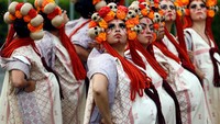 Yang ini ala ibu-ibu hamil. Foto: Edgard Garrido/Reuters