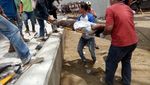 Foto-foto: Girder Beton Proyek Tol yang Ambruk di Pasuruan