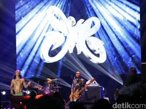 Slank Rayakan HUT ke-34 di Big Bang Jakarta