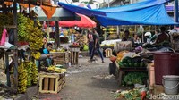Potret sejumlah pedagang di lokbin (lokasi binaan) Pasar Minggu, Jakarta Selatan.