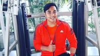 Biasanya, ia nge-gym sebelum melakukan aktivitasnya sebagai seorang dai. Foto: Instagram @rizamuhammad01