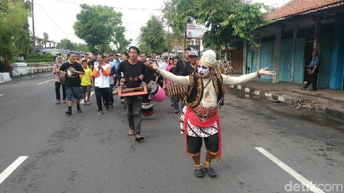 Gerakan Sadar Pemilu, KPU Purworejo Ajak Warga Turun ke Jalan