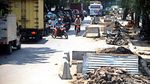 Begini Lubang Menganga di Lodan Raya yang Bahayakan Pengendara