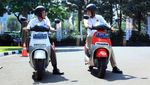 Ngeeng! Duet Jonan-Arcandra Ngetes Motor Listrik