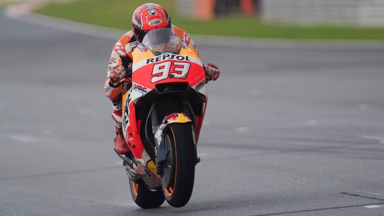 Marquez Memang Tak Mau Buru-buru di Sepang Marquez Memang Tak Mau Buru-buru di Sepang