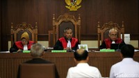 Dalam persidangan ini Anwar Sanusi dicecar jaksa soal pertemuan antara Irjen Kemendes Sugito dengan auditor BPK Ali Sadli.