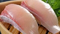 Yellowtail atau ikan ekor kuning disebut juga dengan hamachi. Ikan ini memiliki kandungan lemak yang tinggi sehingga menciptakan tekstur yang lembut dan kaya rasa. Ini jadi favorit nomor 10 dalam hasil survei. Foto: Istimewa