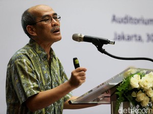 Faisal Basri Sebut 2 Mantan Menteri Menyesal OJK Dibentuk