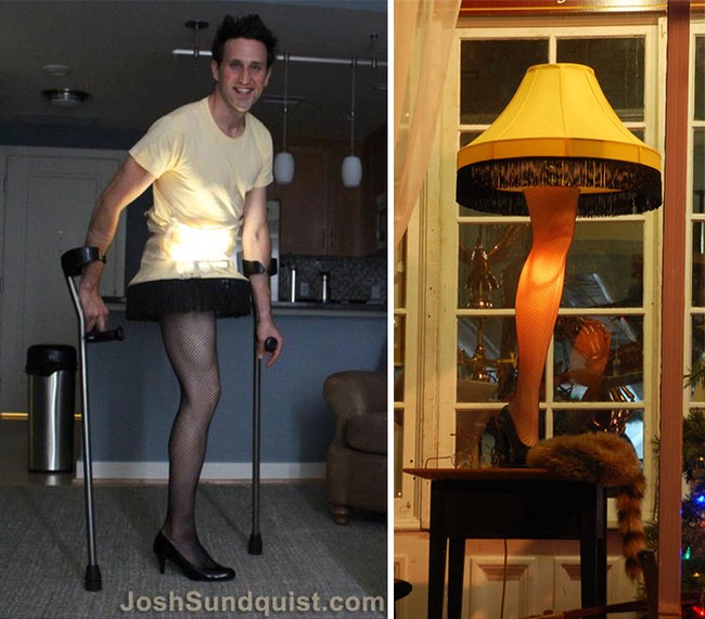 Josh Sundquist tampil menjadi ‘leg lamp’. Kostumnya pada Halloween 2012 ini terinspirasi dari film Christmas Story. Foto: Dok. Josh Squndquist