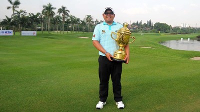 Pegolf Thailand Panuphol Pittayarat Juara Golf Indonesia Open