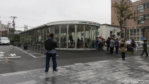 Unik, Cafe CLBK Daihatsu di Kamamura Jepang