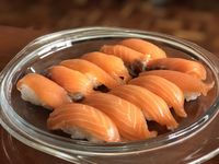 Pertama Kali Cicipi <i>California</i> dan <i>Volcano Roll</i>, Orang Jepang: Ini Bukan Sushi