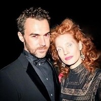 Aktris Jessica Chastain tampil horor di Halloween 2017 ini. Ia berdandan ala penyiri yang menyeramkan dengan lensa kontak yang membuat matanya jadi lebih seram. Foto: Instagram