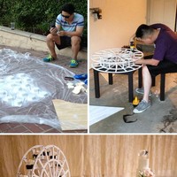 Suami kreatif membuat kincir cupcake sebagai bagian dekorasi di hari pernikahan. Foto: Dok. Bored Panda