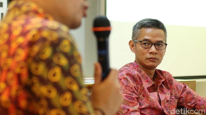 Anggota KPU, Wahyu Setiawan