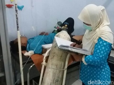 Salah satu korban luka kecelakaan di Ngawi/