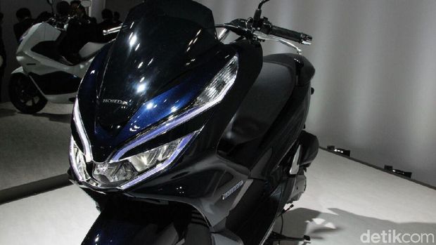 Honda PCX Hybrid dan Listrik