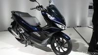 Sistem hybrid itu terdiri dari baterai berkapasitas tinggi dan starter ACG untuk membantu PCX mengeluarkan torsi yang besar. Foto: Rangga Rahadiansyah