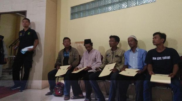 Teridentifikasi, 5 Jasad Korban Ledakan Pabrik Dijemput Keluarga