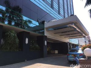 F-PDIP DKI Dukung Anies Setop Izin Hotel-Griya Pijat Alexis