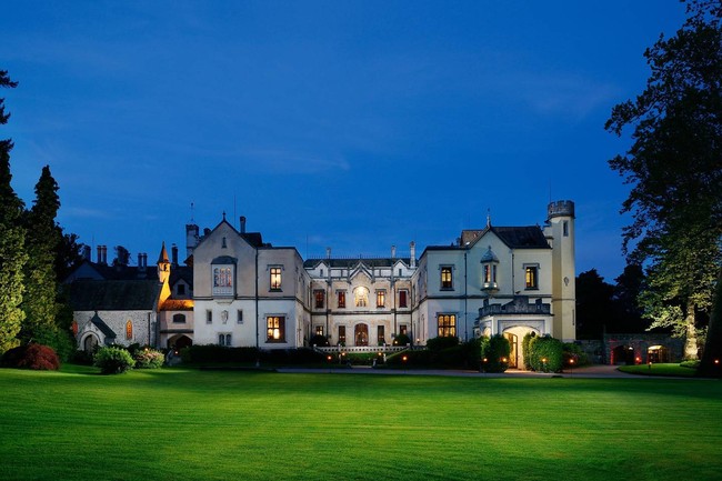 Sumpah Ngeri! 4 Penginapan Berhantu dengan Kisah Mengerikan