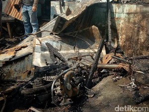 Ini Jumlah Bangunan dan Kendaraan yang Terbakar di Jambangan