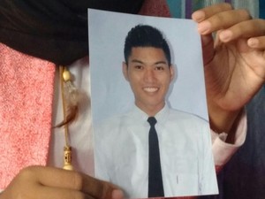 Disangka Kuliah, Dedy Ternyata Tewas Kecelakaan dan Telah Dikubur