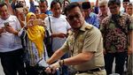 Aksi Freestyle Gubernur Sulsel di Motor Listrik